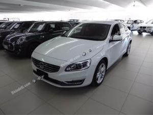 Volvo s--->) * d2 geartronic momentum