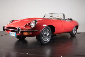 Jaguar - E-Type - 