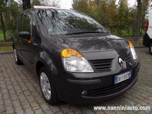 Renault modus 1.5 dci 85cv confort dynamique