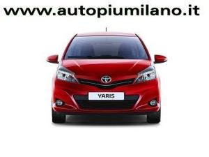 Toyota yaris 1.0 3 porte lounge