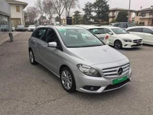 Mercedes-benz b 180 cdi 1.5 automatic executive 246