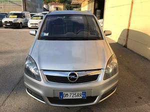 Opel Zafira 1.9 cdti 120cv cosmo ( -