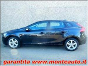 Volvo v40 d2 1.6 kinetic