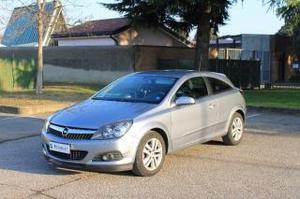 Opel astra gtc v vvt 3 porte easytronic cosmo