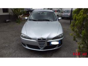 ALFA ROMEO  JTD (115 CV) cat 5p. Distinctive