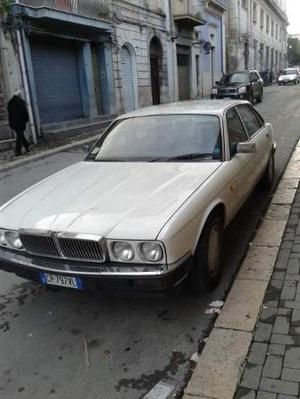 Jaguar xj6 3.2 bianca