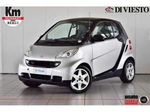 Smart fortwo  kW coupé pure