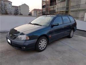 Toyota avensis 2.0 tdi d-4d cat station wagon