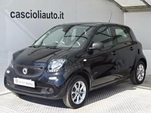 Smart forfour  youngster