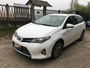 Toyota auris 1.8 hybrid 5 porte