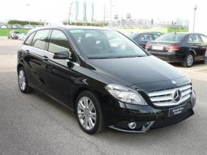 Mercedes-benz b 180 cdi 1.8 automatic executive 246