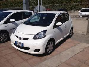 Toyota aygo v vvt-i 5 porte sol connect mmt