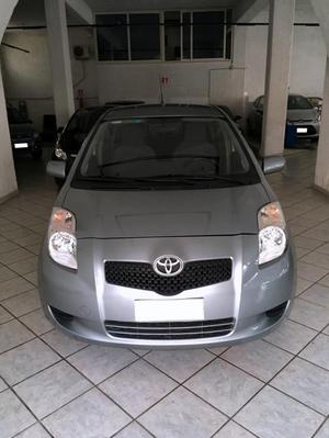 Toyota yaris sol