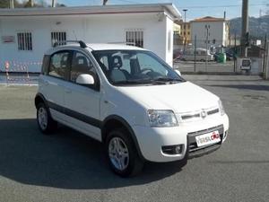 Fiat Panda 1.3 MJT 16V DPF 4x4 Climbing