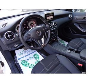 Mercedes-Benz A 180 CDI BLUEFFICIENCY AUTOMATIC SPORT XENON