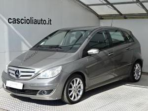 Mercedes-benz b 200 cdi sport