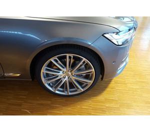 Volvo V90 D4 AWD Momentum Geartronic