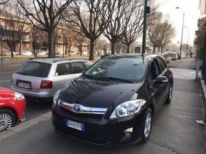 Toyota auris 1.8 hsd 5 porte