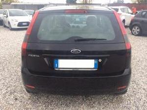 Ford fiesta v 5p. per neo patentati