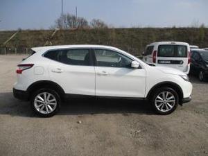 Nissan qashqai 1.5 dci 110 acenta