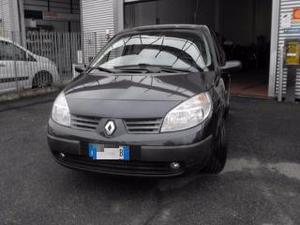 Renault scenic v plein air latitude