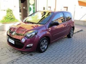 Renault twingo v night&day