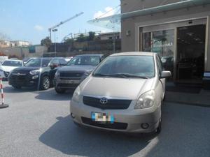 TOYOTA Corolla Verso 2.0 TDI D-4D