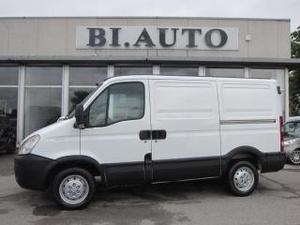 Iveco daily 29l10v 2.3 hpi pc-tm minivan