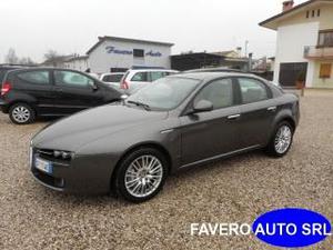 Alfa romeo  jtdm 20v 210 cv q4 distinctive