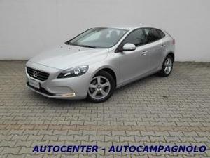Volvo v40 d2 1.6 business edition con navy
