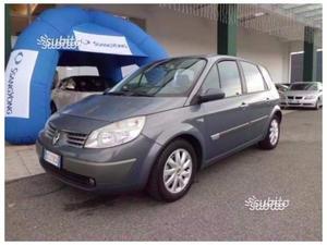 Renault Scenic Grand V dCi Luxe