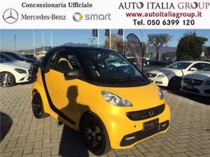 Smart fortwo  kw mhd coupÃ© city flame
