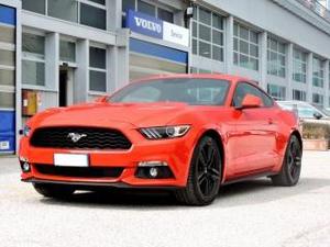 Ford mustang 2.3 fastback ecoboost