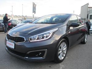 KIA cee'd 1.6 CRDi 110 CV 5 porte Cool AUTO PARI AL NUOVO