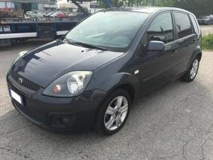 Ford fiesta 1.4 tdci 68 cv 5 porte ok neopatentati