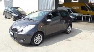 Toyota yaris 1.3 3 porte unicaproprietaria