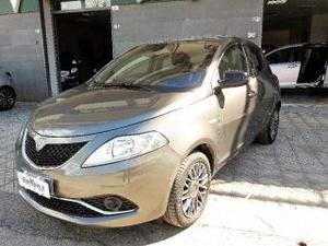 Lancia ypsilon 1.3 mjt 16v 95 cv 5 porte s&s gold