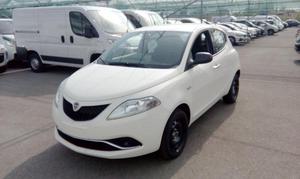 Lancia Ypsilon 5 PORTE Nuova cv Silver