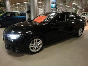 Audi a4 2.0 tdi 150 cv s tronic business navi xeno 17"
