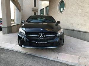 Mercedes-benz a 180 d business navi telecamera bluetooth