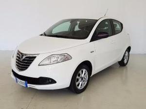 Lancia ypsilon  cv 5 porte gold