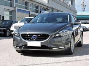 Volvo v40 d2 kinetic travel