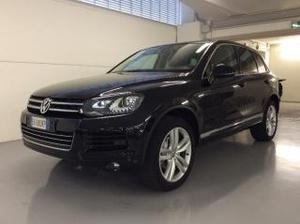 Volkswagen touareg 3.0 v6 tdi dpf exclusive