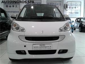 Smart fortwo kw mhd coupe passion km clima
