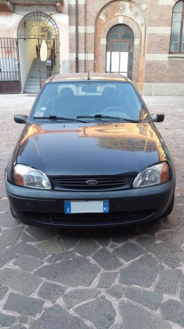 Ford Fiesta 1.2i 16V cat 3 porte Ambiente