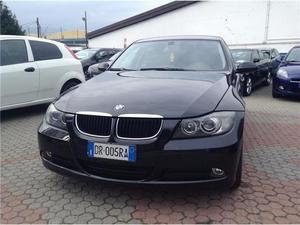 BMW 320 Serie 3 cat Touring Futura aut navi pelle rif.