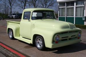 Ford - F