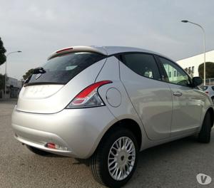 Lancia Ypsilon  CV 5 porte SILVER KM0