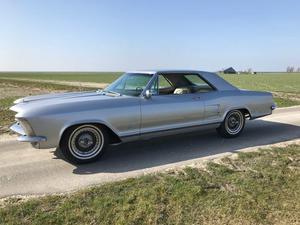 Buick - Riviera Hardtop Coupe - 