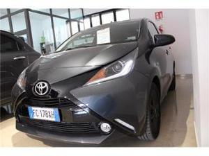 Toyota aygo 1.0 vvt-i 69 cv 5 porte x-cool